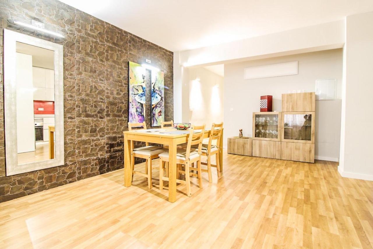 Lujoso Apartamento Centro Ciudad, Parking Privado Gratuito มูร์เซีย ภายนอก รูปภาพ
